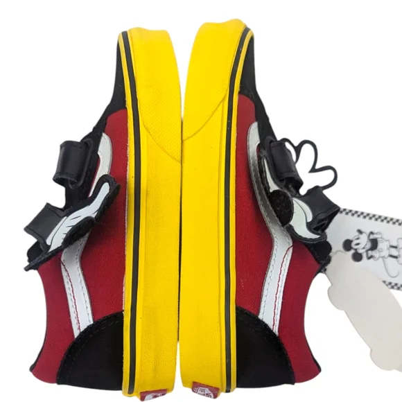 Vans x Disney RARE Mickey Mouse Hug Old School Sneakers NEW Little Kids 12 - Picture 9 of 14